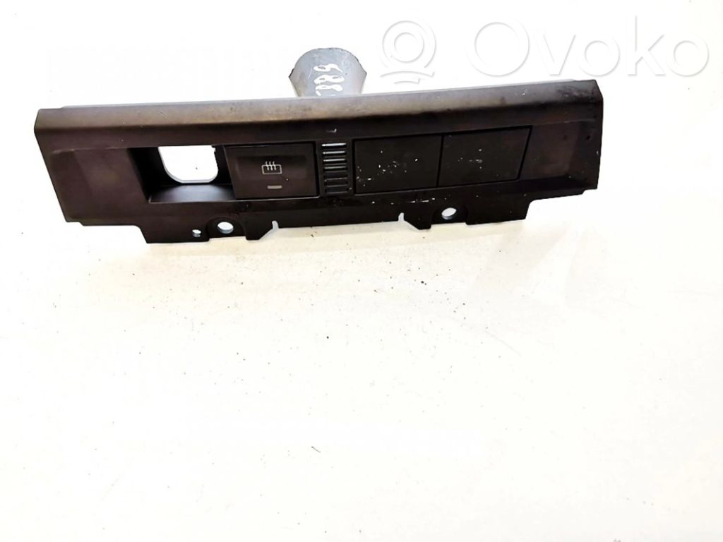 Ford Focus Windscreen/window heater switch 