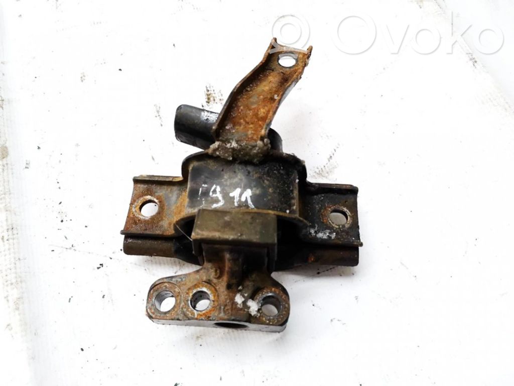 Hyundai i10 Suport tampon motor 