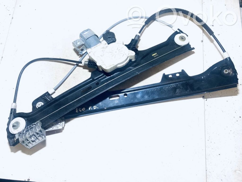 BMW 5 E60 E61 Regulador con motor de la ventanilla de la puerta corredera 