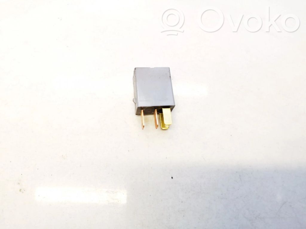 Otros relés   ACV31212,ACV31212