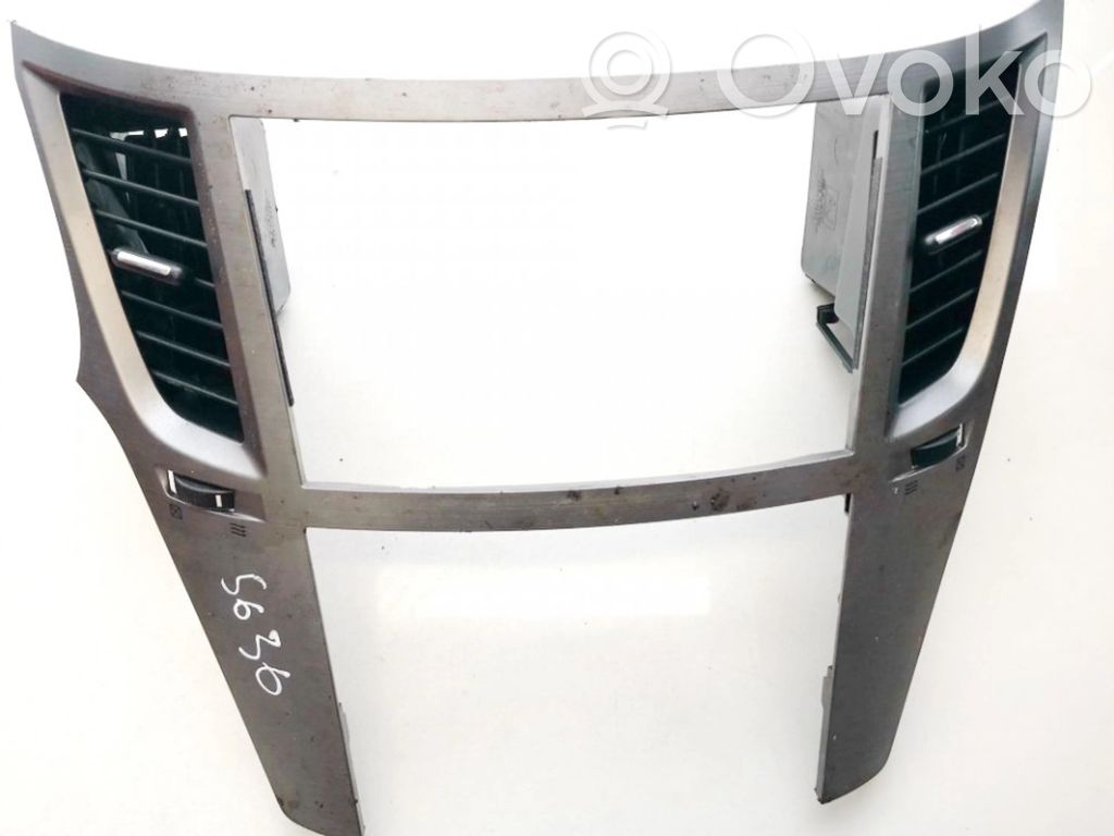 Subaru Outback Griglia di ventilazione centrale cruscotto 
