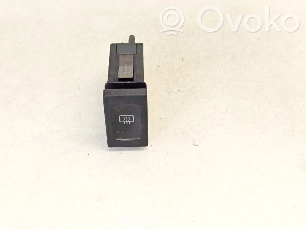 Volkswagen PASSAT B5.5 Interruttore parabrezza/alzacristalli 