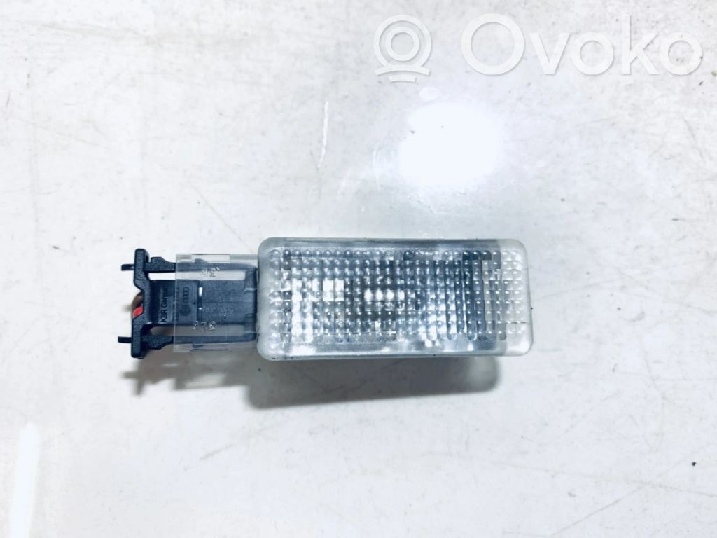 Autre éclairage intérieur   7L0947415,7L0947415