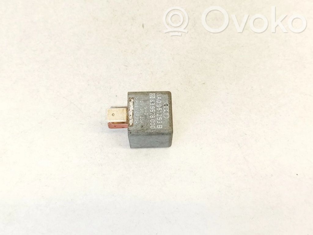 Audi A6 S6 C4 4A Centralina/modulo pompa dell’impianto di iniezione