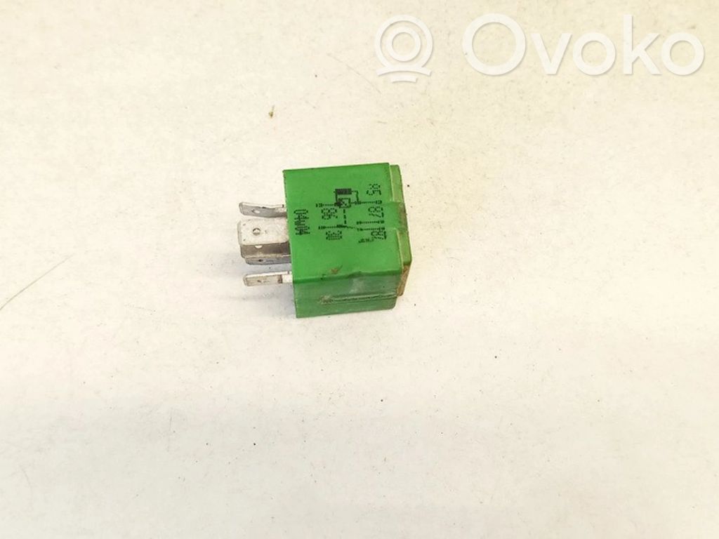 Mercedes-Benz Sprinter W901 W902 W903 W904 Alte relee