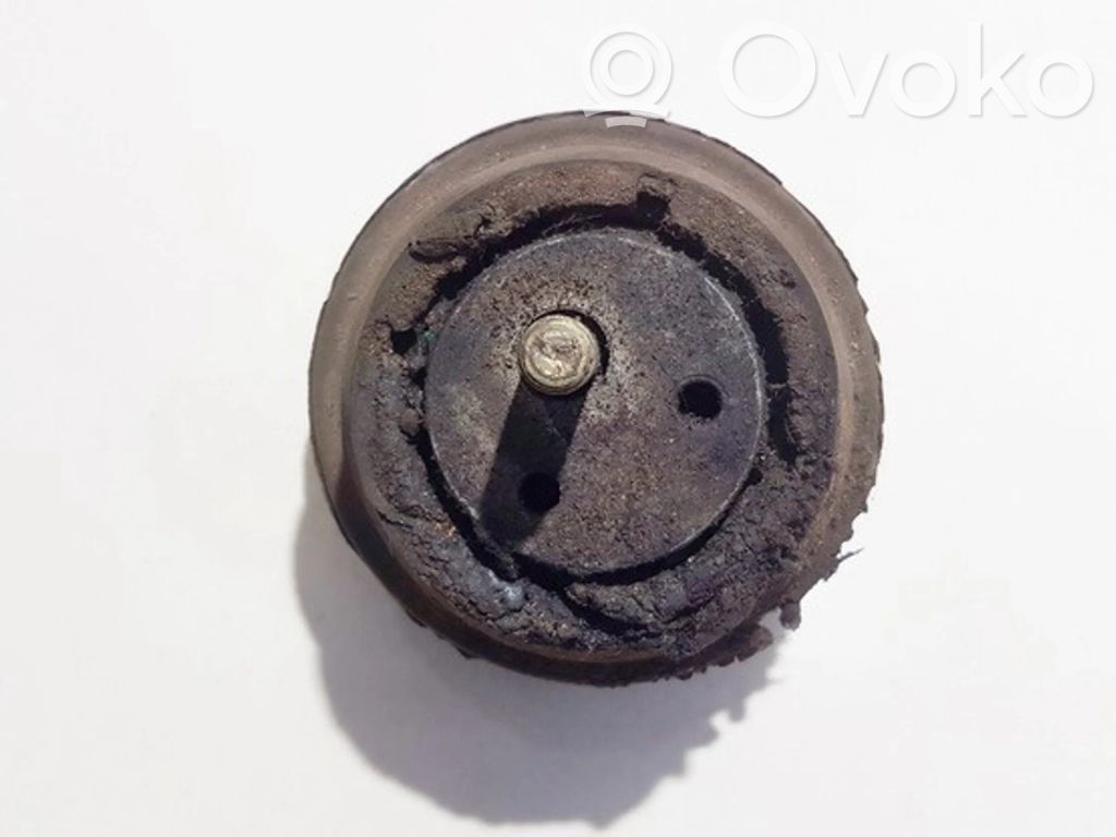 BMW 5 E39 Supporto di montaggio del motore 