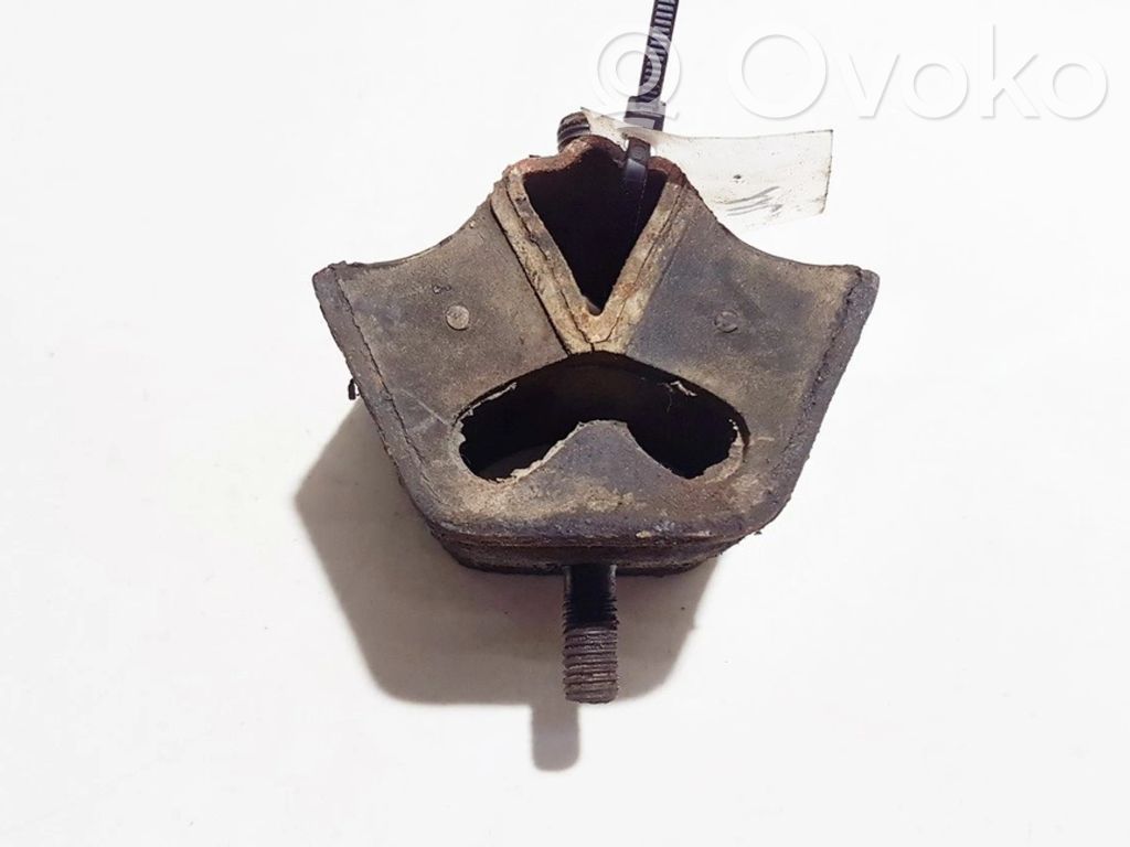 Audi 80 90 B3 Supporto di montaggio del motore 