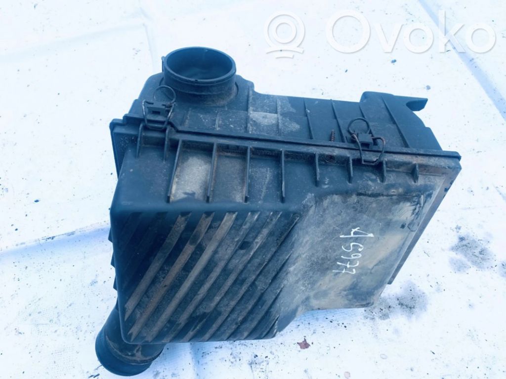 Luftfilterkasten   357129607N,191129620,191129620,357129607N,357183D