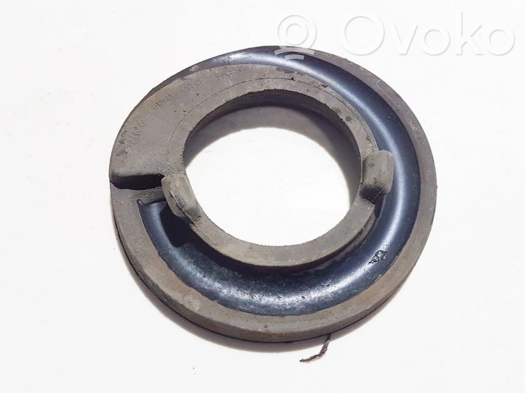 Toyota RAV 4 (XA30) Patin de ressort avant 