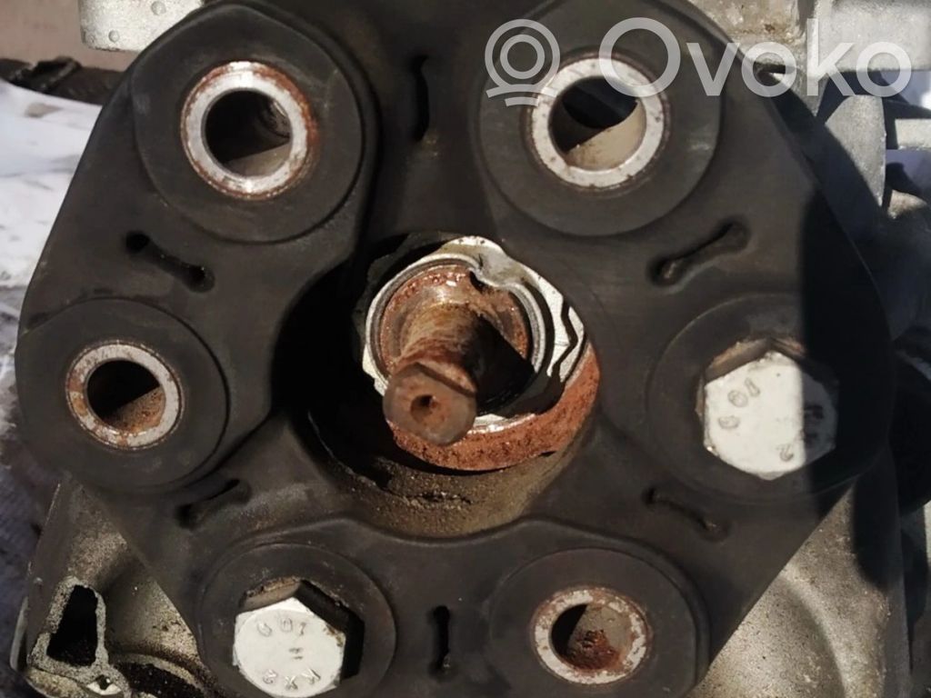 BMW 3 F30 F35 F31 Flanșă cuplaj cardan 