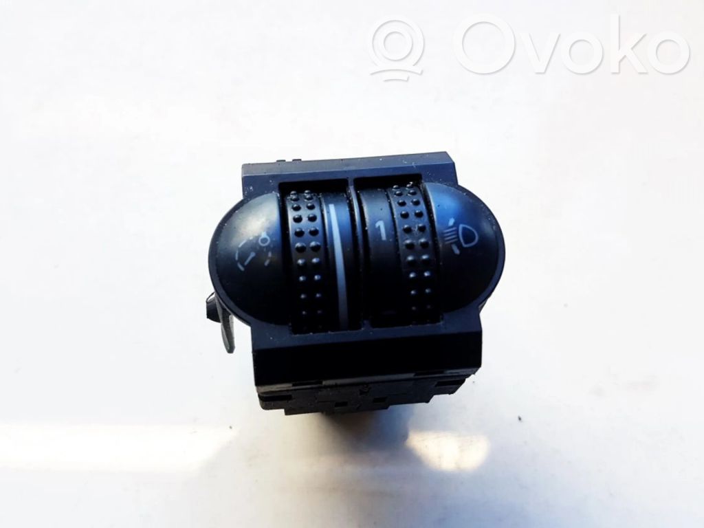 Volkswagen PASSAT B5 Comutator control nivel faruri