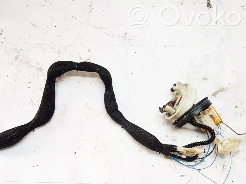 Mercedes-Benz E W211 Sensore di livello del carburante