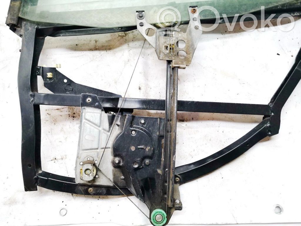 Audi A4 S4 B5 8D Alzacristalli del portellone scorrevole con motorino