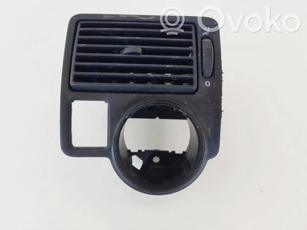 Volkswagen Golf IV Griglia di ventilazione centrale cruscotto
