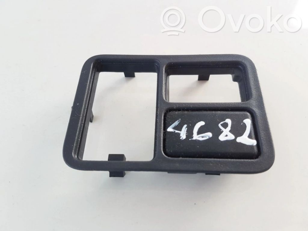 Altra parte interiore   6896090J00,6896090J00,6896090J00,6896090J00