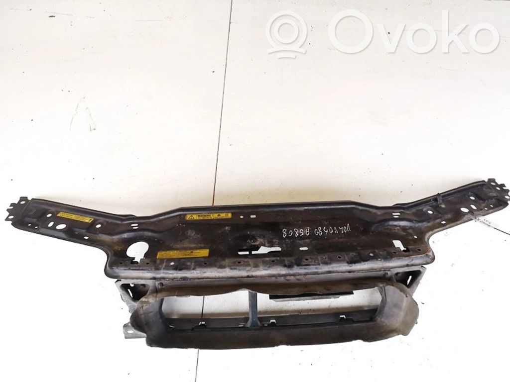 Volvo S80 Pas przedni 