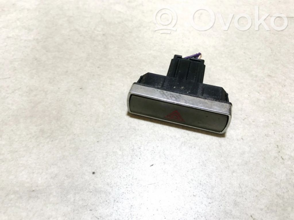 Botón interruptor de luz de peligro   6M2T13A350AB,6M2T13A350AB