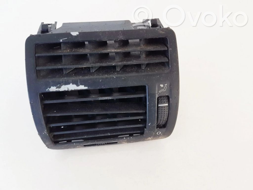 Seat Alhambra (Mk1) Luftausströmer Lüftungsdüse Luftdüse Mitte