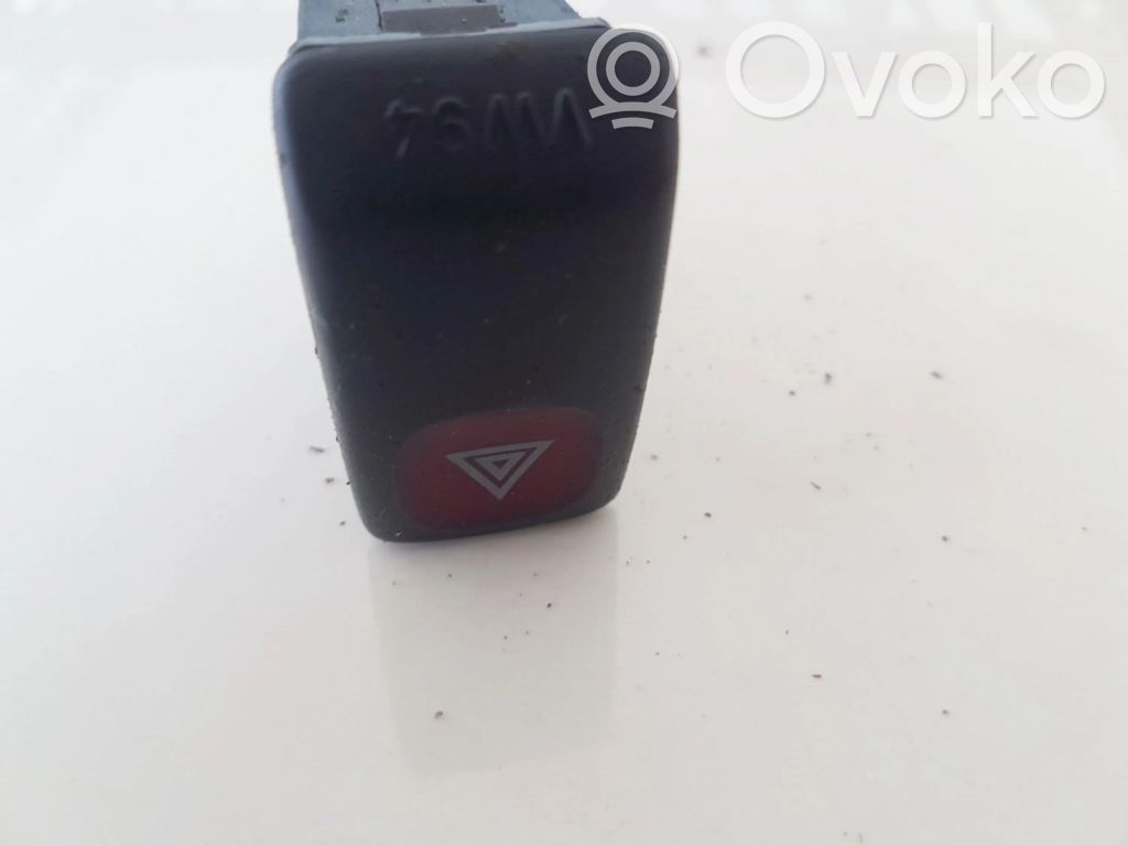 Volkswagen Golf II Botón interruptor de luz de peligro 