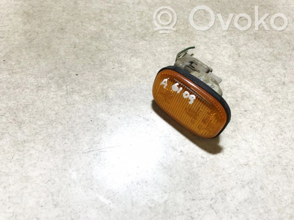 Toyota Avensis Verso Seitenblinker 
