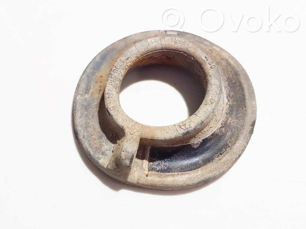 Molla elicoidale anteriore con cuscinetti in gomma   8200316994B,8200316994B,8200316994B,8200316994B