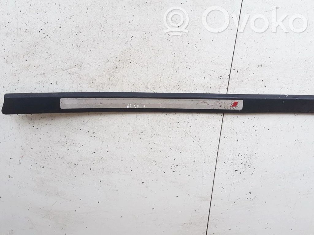 Audi A3 S3 8P Listwa progowa przednia 