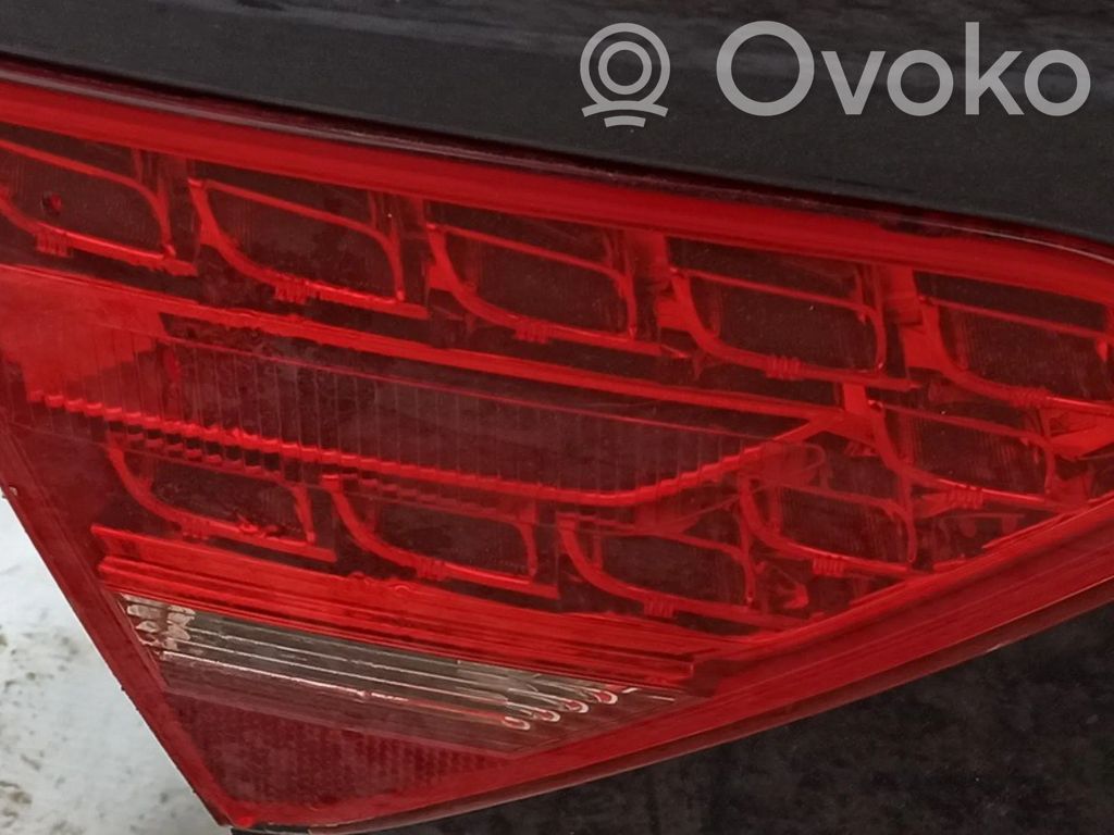 Audi A5 8T 8F Luci posteriori del portellone del bagagliaio 