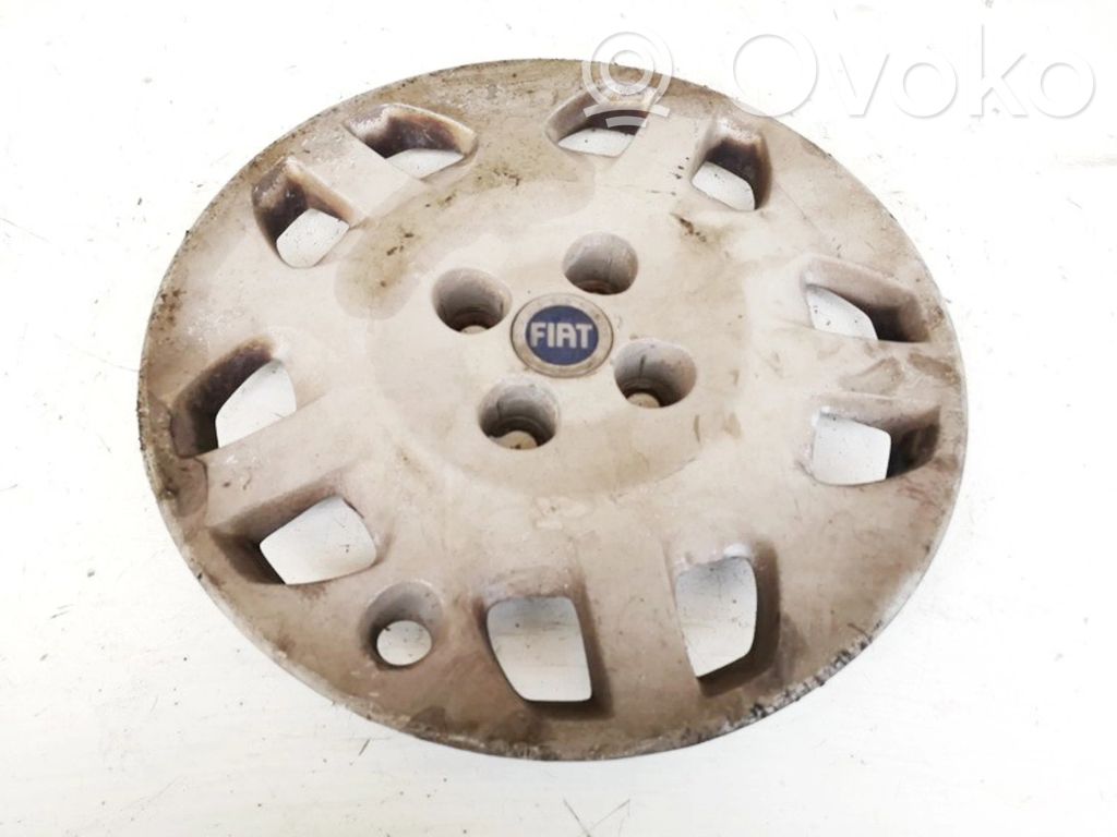 Fiat Punto (188) Kołpaki nieoryginalne R14
