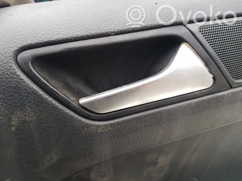 Volkswagen Jetta VI Manecilla interna puerta trasera 