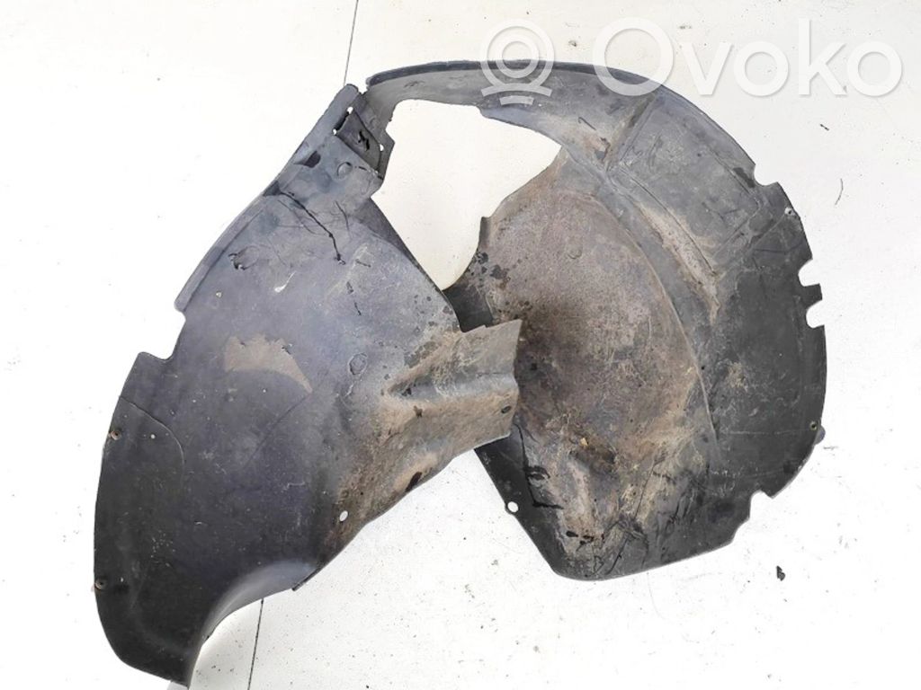 Dodge Grand Caravan Nadkole przednie 