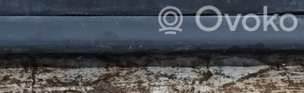 Audi A2 Rivestimento portiera posteriore (modanatura)