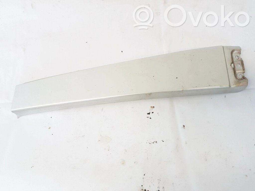 Porsche Cayenne (9PA) Moulure de vitre de la porte avant
