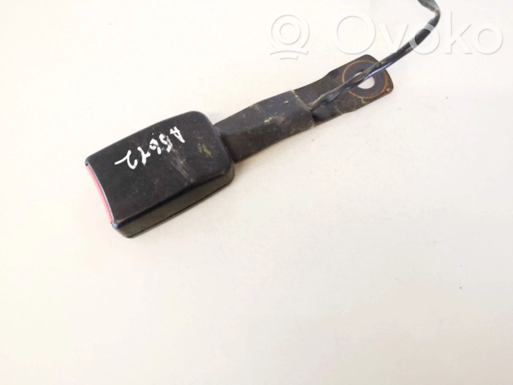 Nissan Primera Hebilla del cinturón delantero 