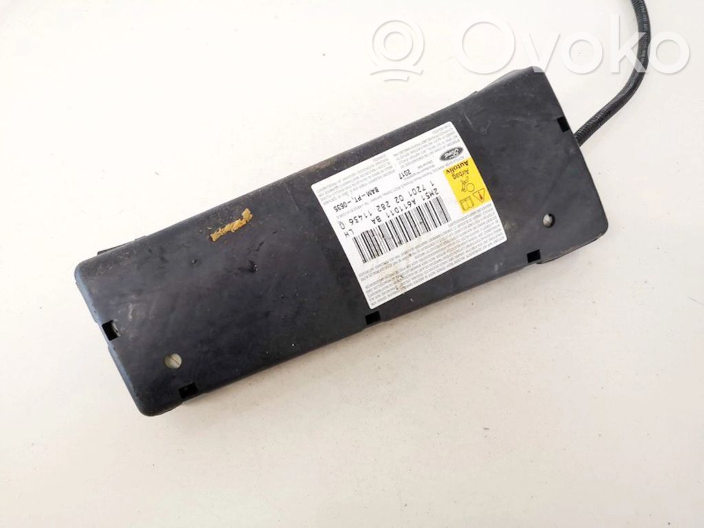 Istuimen turvatyyny   2M51A611D11BA,2M51A611D11BA