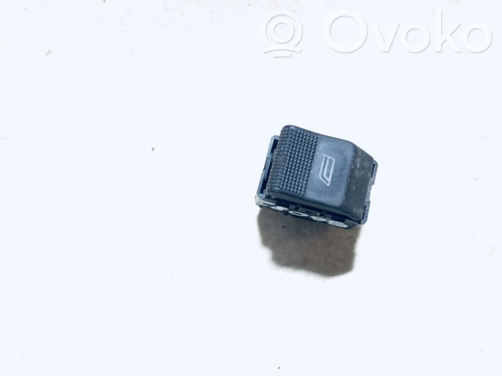 Audi A4 S4 B5 8D Interruttore di controllo dell’alzacristalli elettrico 