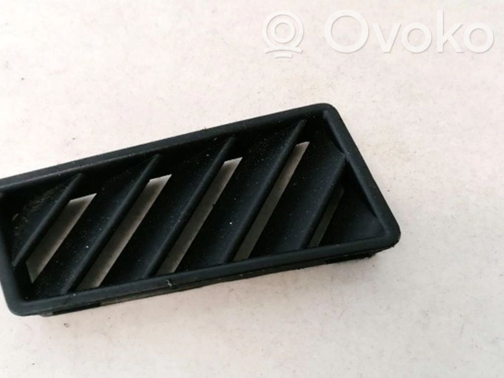 Audi A3 S3 8P Rejilla de ventilación central del panel 