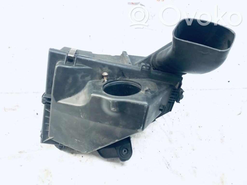 BMW 3 E90 E91 Air filter box 