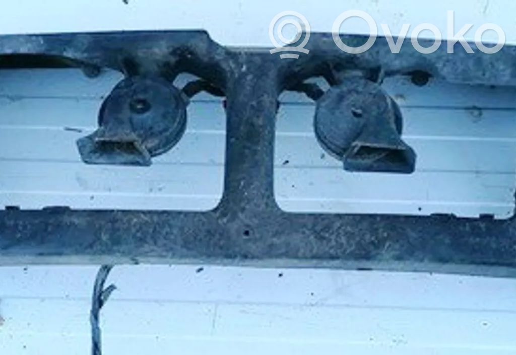 Volvo 850 Panou suport radiator 