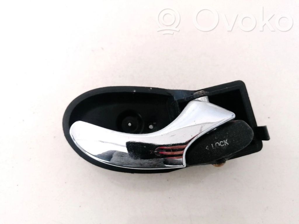 Ford Focus Manecilla interna puerta trasera 