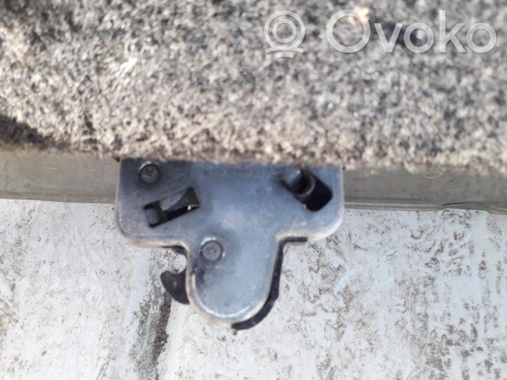Tailgate/trunk/boot lock/catch/latch