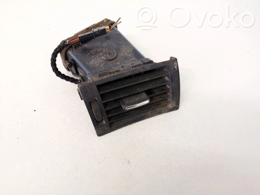 Audi A4 S4 B7 8E 8H Rejilla de ventilación central del panel 
