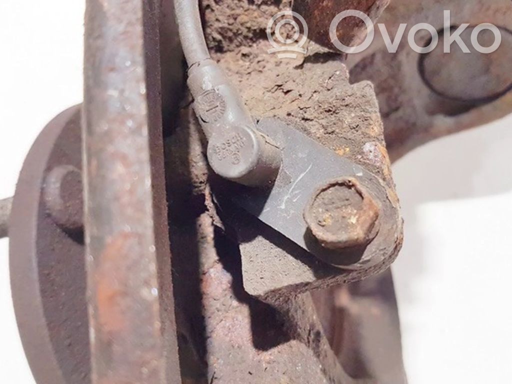 Nissan Primera Czujnik prędkości obrotowej koła ABS 