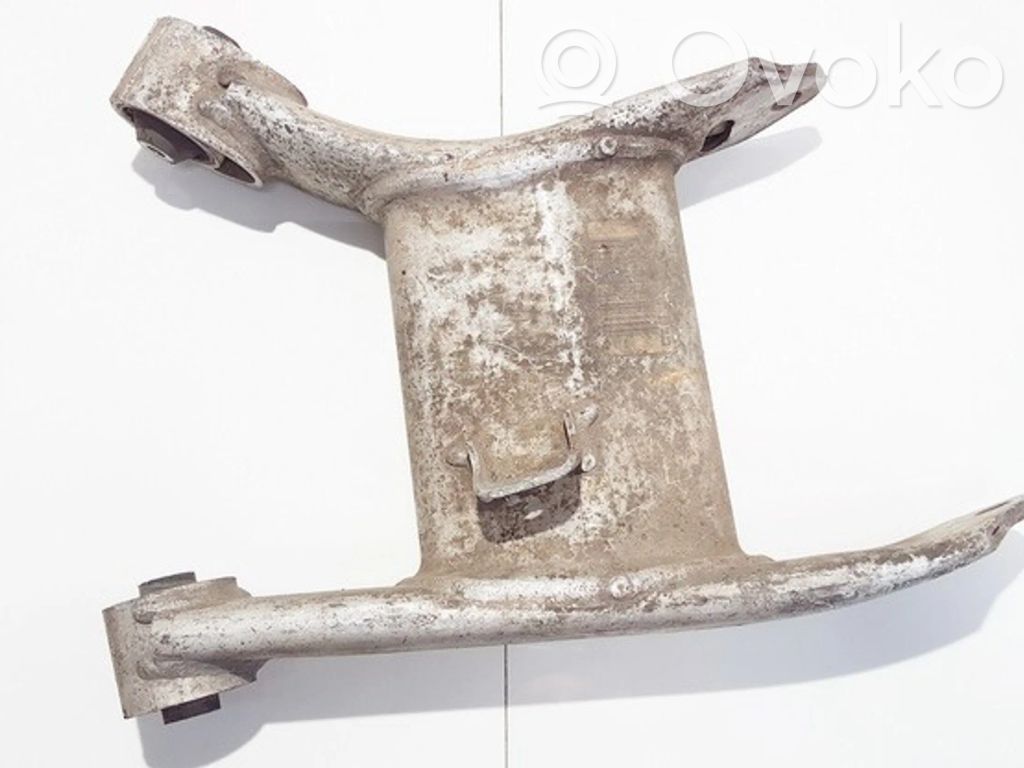 BMW 5 E39 Basculă superioară spate 