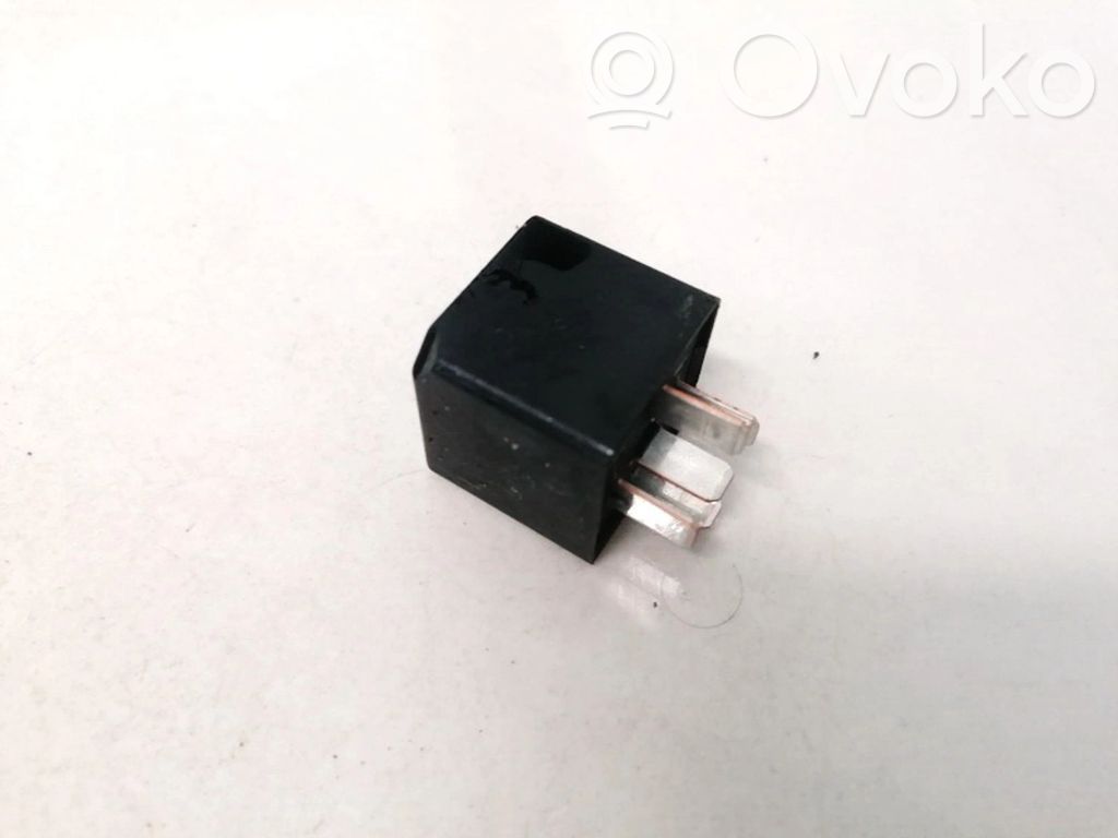 Otros relés   FOAB14B192AA,FOAB14B192AA,FOAB14B192AA,FOAB14B192AA