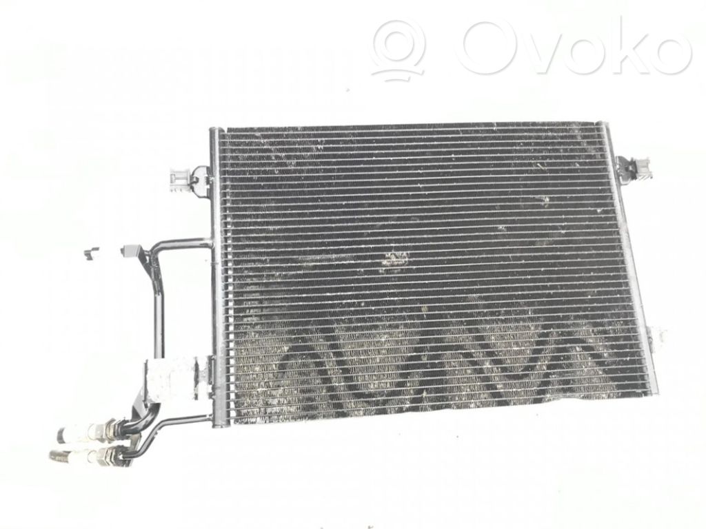 Radiateur condenseur de climatisation   4B0260401F,4B0260401F