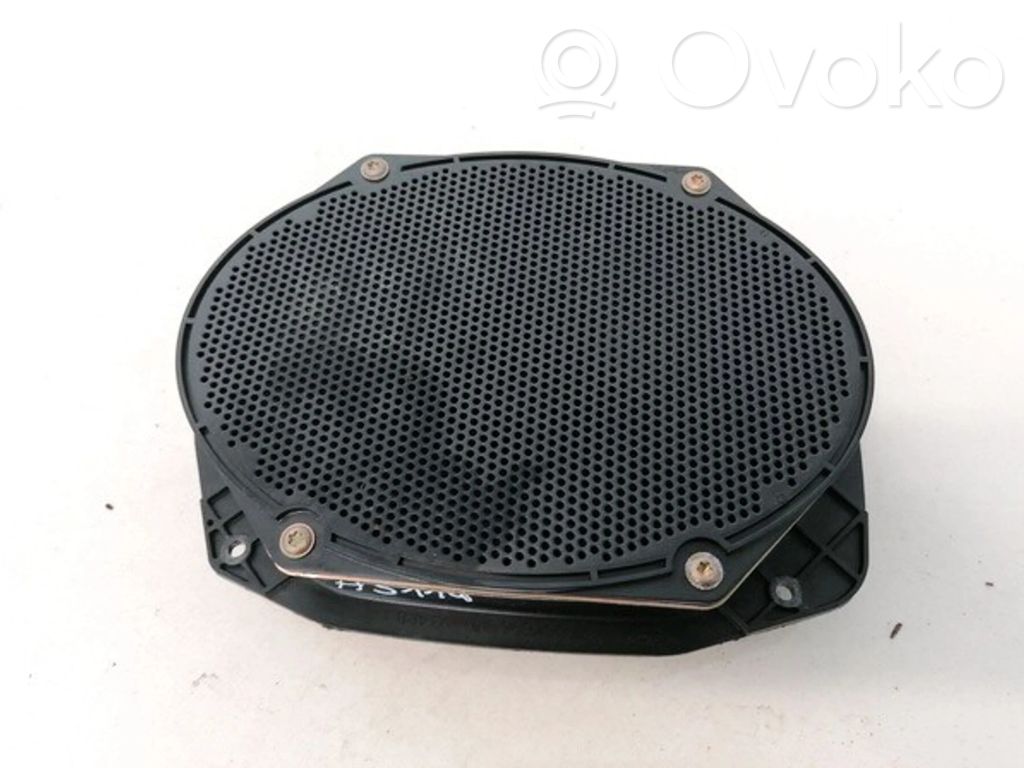 Ford Mondeo Mk III Etuoven kaiutin