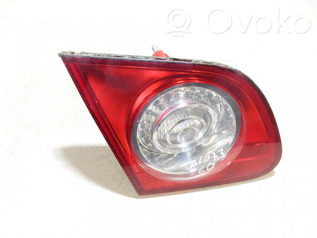 Volkswagen PASSAT B6 Luci posteriori del portellone del bagagliaio 