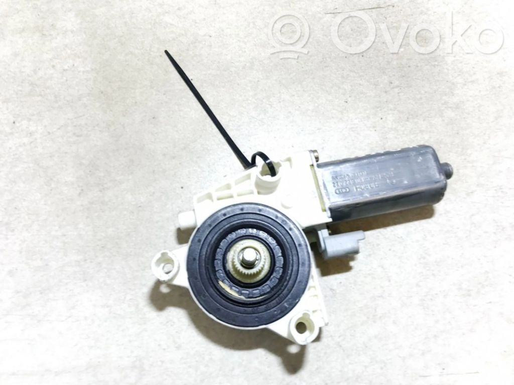 Peugeot 307 Silnik regulatora szyby drzwi przednich