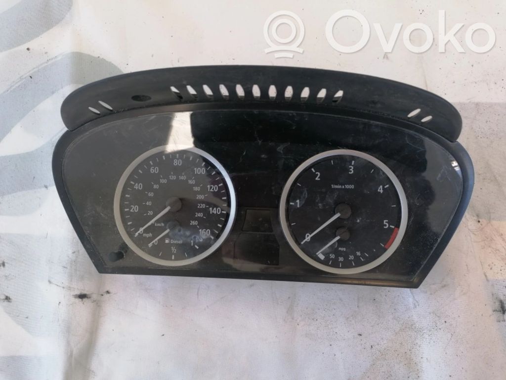 BMW 5 E60 E61 Vitezometru (grup de instrumente) 