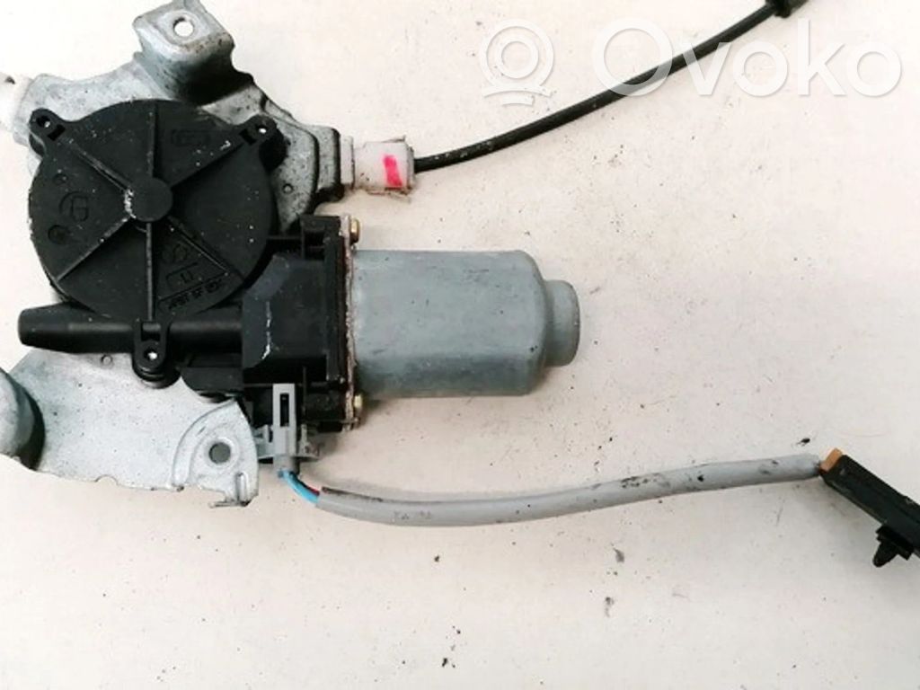 Nissan Almera N16 Motorino alzacristalli della portiera anteriore 
